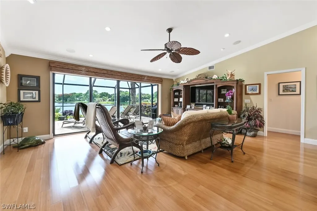 1310 Nottingham Drive Naples FL 34109