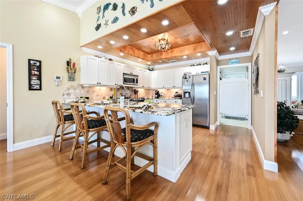 1310 Nottingham Drive Naples FL 34109