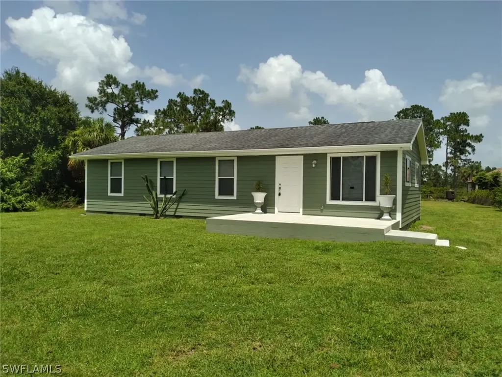 608 Wellington Avenue Lehigh Acres FL 33972