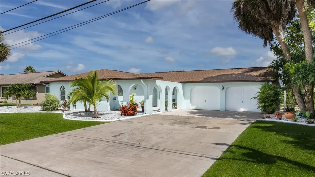 3805 SE 7th Avenue Cape Coral FL 33904