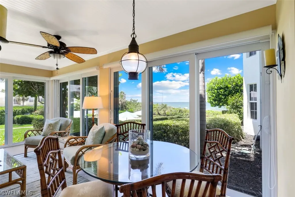 2701 Gulf Shore Boulevard N, Villa Naples FL 34103