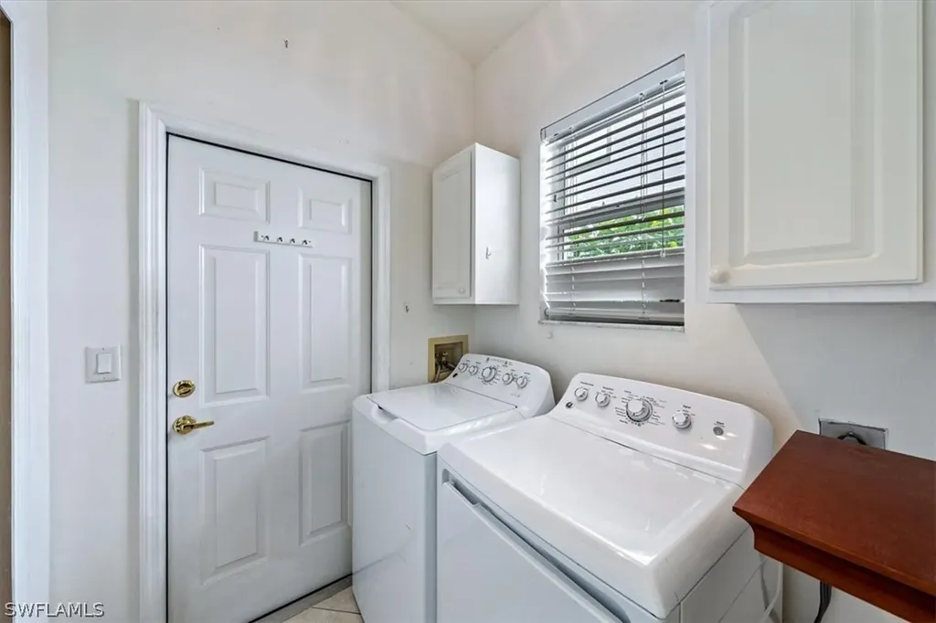 1757 Marsh Run Naples FL 34109