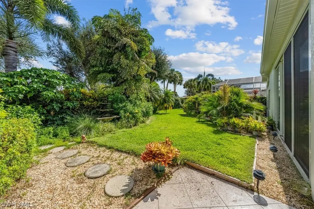 1757 Marsh Run Naples FL 34109