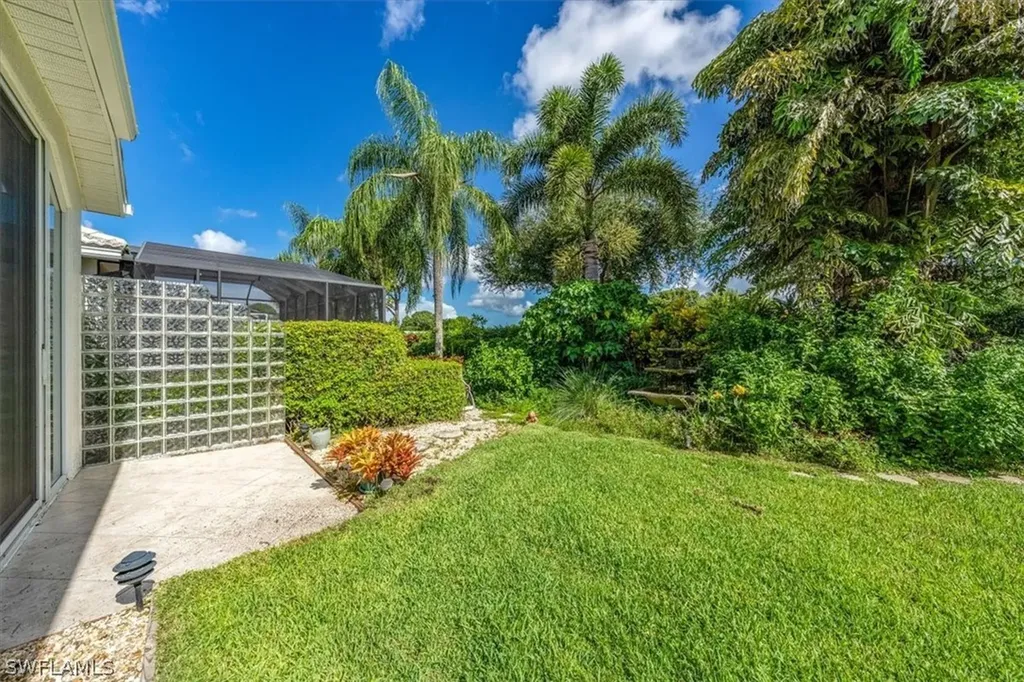 1757 Marsh Run Naples FL 34109