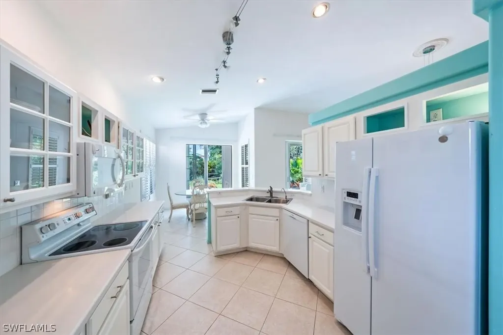 1757 Marsh Run Naples FL 34109