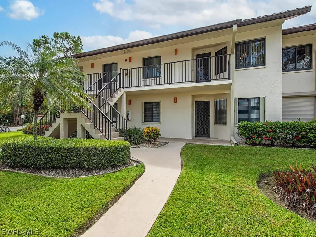 4957 Pepper Circle Naples FL 34113