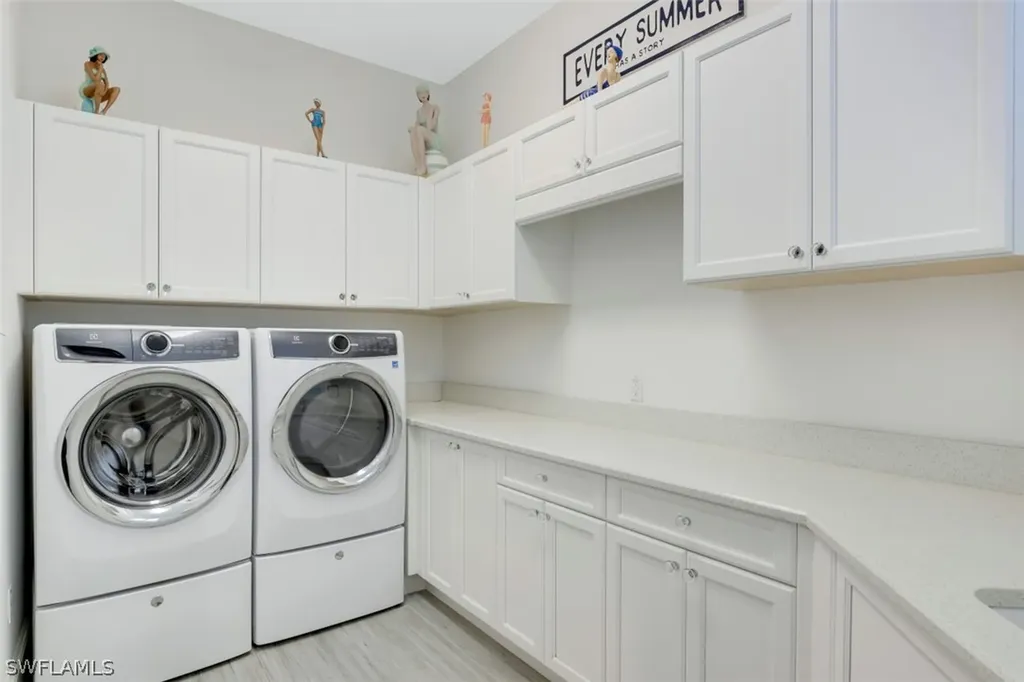 17413 Via Lugano Court Miromar Lakes FL 33913
