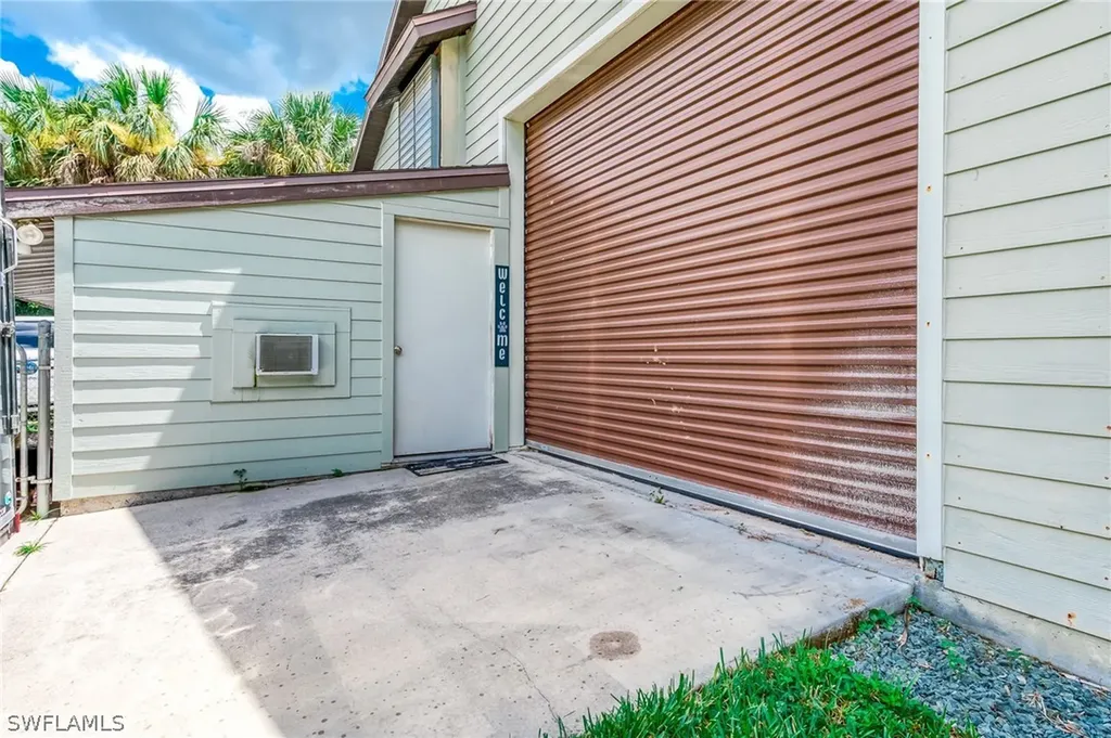 985 31st Street SW Naples FL 34117