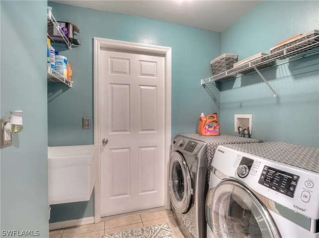 2236 SW 17th Avenue Cape Coral FL 33991