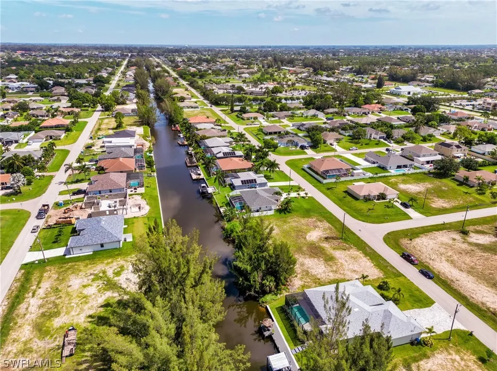 2236 SW 17th Avenue Cape Coral FL 33991