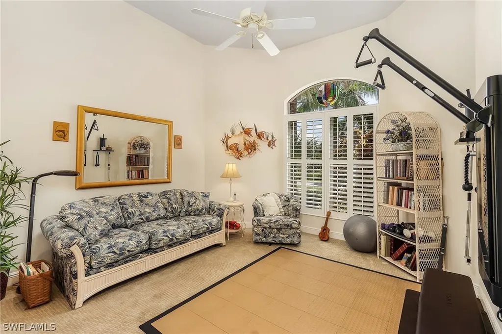 5238 Pelican Boulevard Cape Coral FL 33914