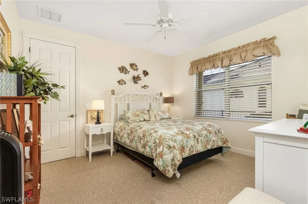 5238 Pelican Boulevard Cape Coral FL 33914