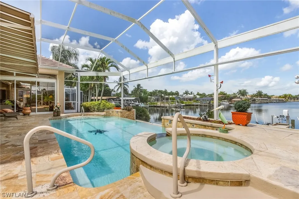 5238 Pelican Boulevard Cape Coral FL 33914