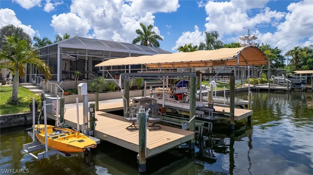 5238 Pelican Boulevard Cape Coral FL 33914