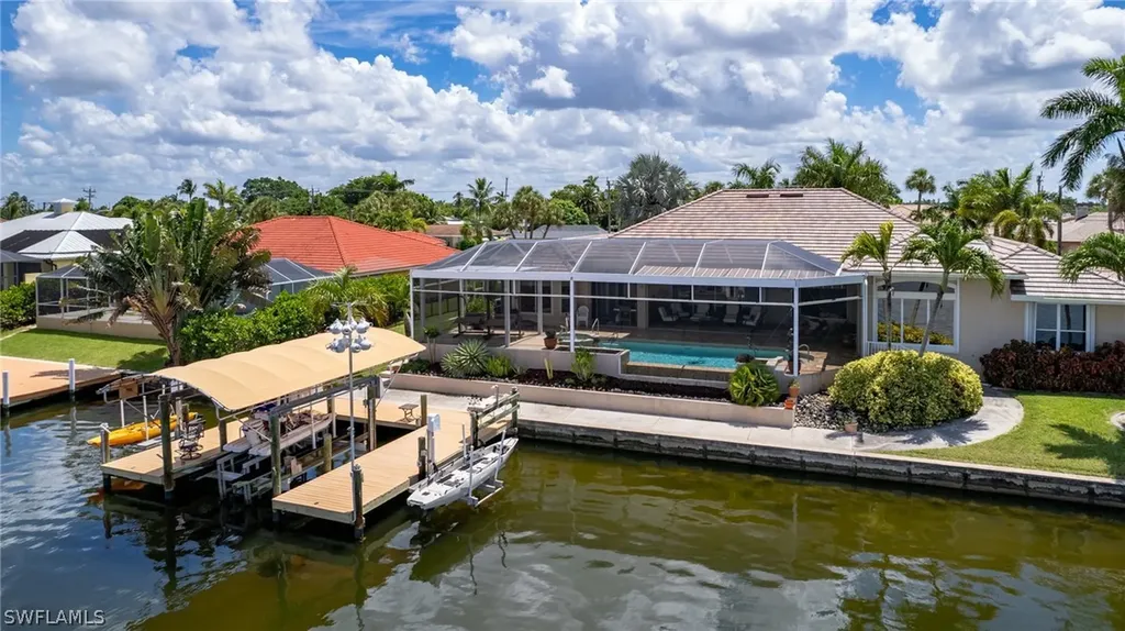 5238 Pelican Boulevard Cape Coral FL 33914