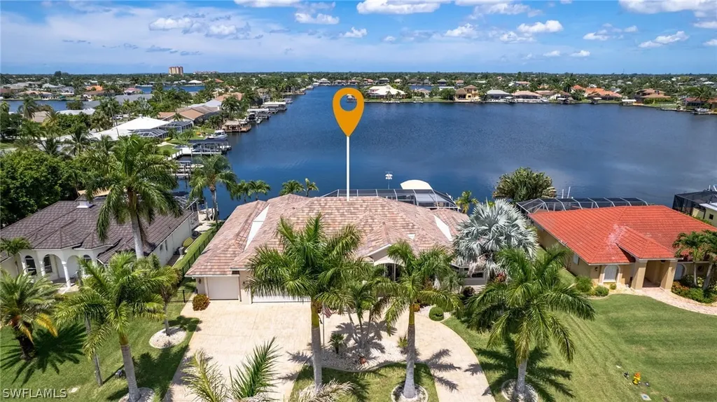 5238 Pelican Boulevard Cape Coral FL 33914