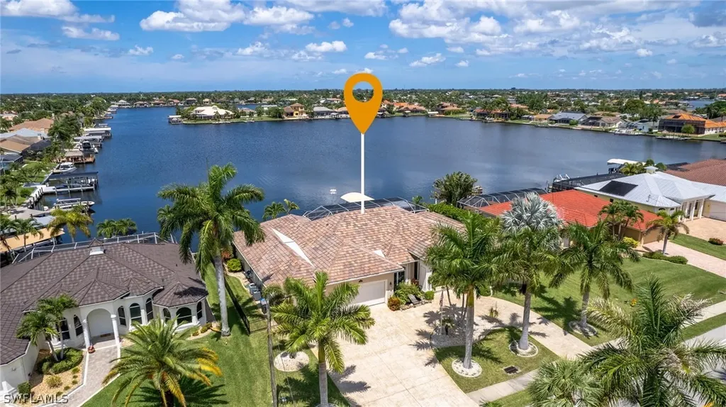 5238 Pelican Boulevard Cape Coral FL 33914