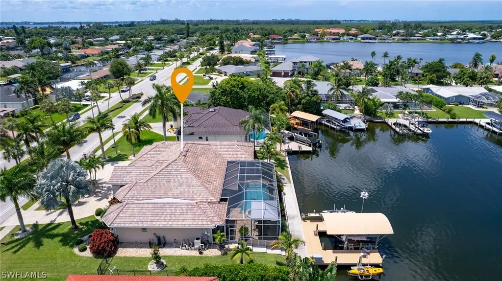 5238 Pelican Boulevard Cape Coral FL 33914