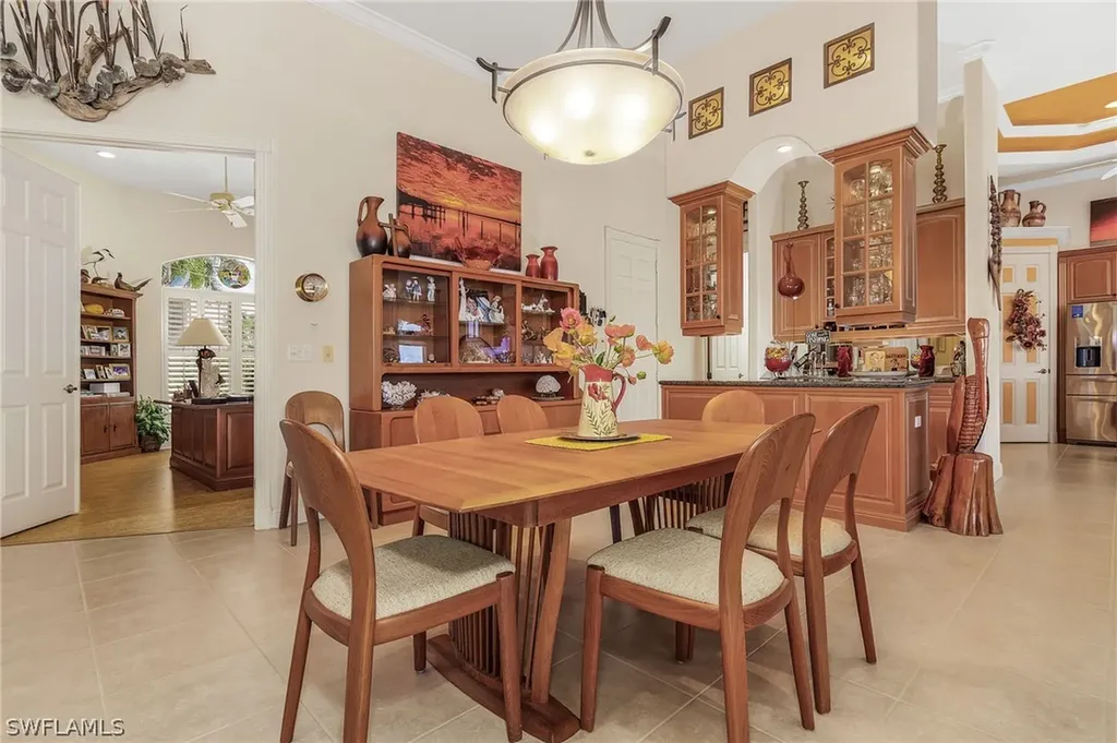 5238 Pelican Boulevard Cape Coral FL 33914