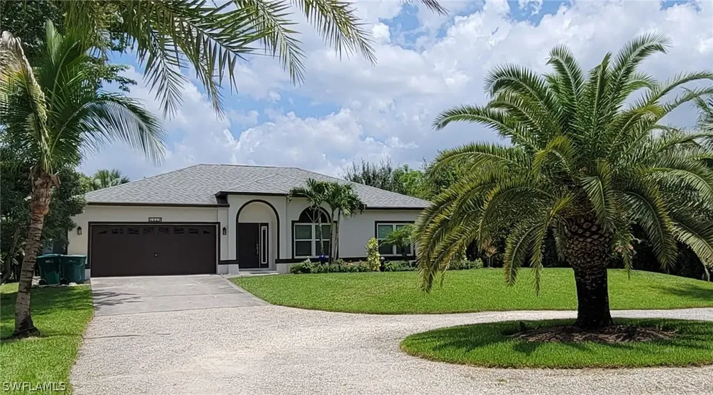 1010 17th Street SW Naples FL 34117
