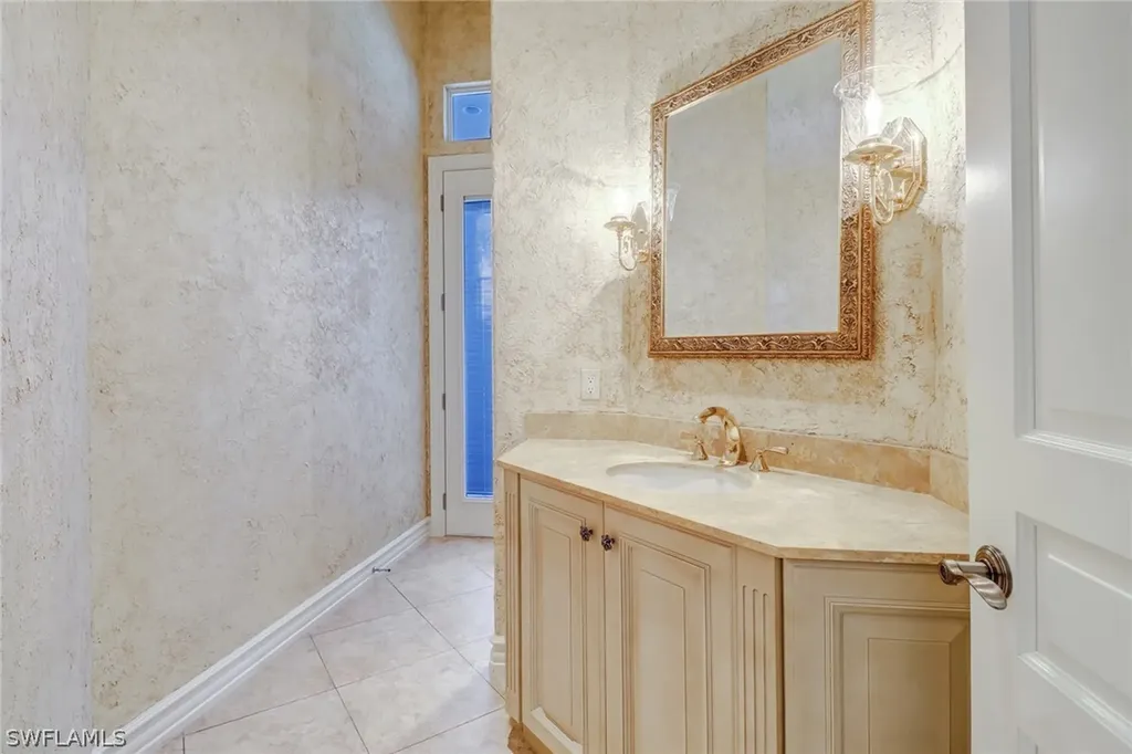 28526 Raffini Lane Bonita Springs FL 34135