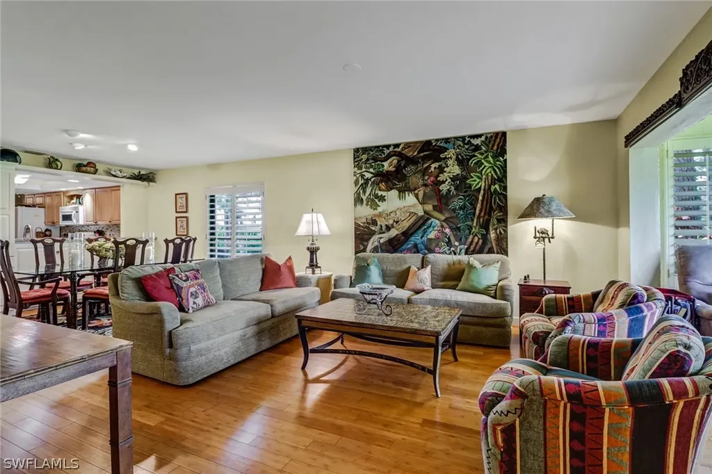 5301 Fox Hollow Drive Naples FL 34104