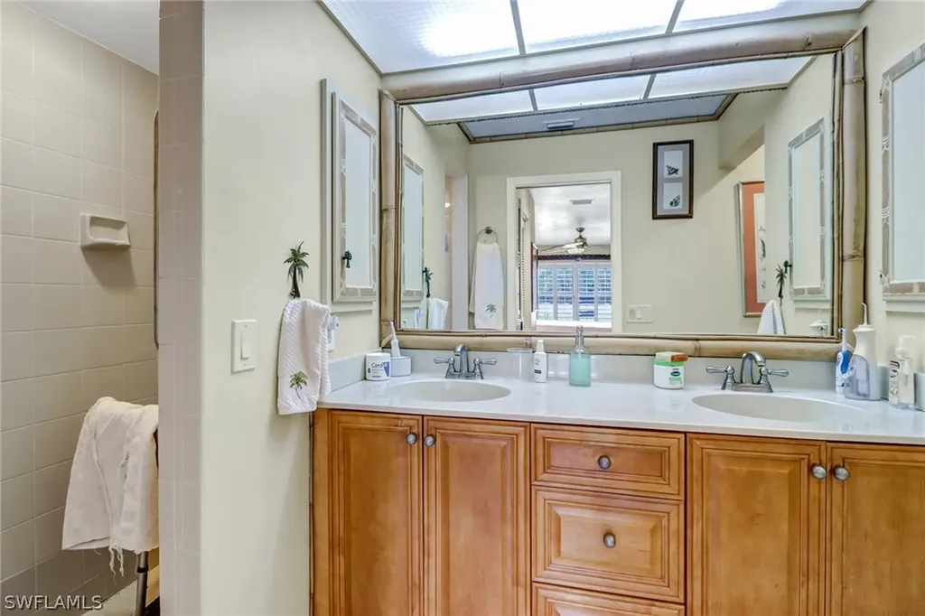 5301 Fox Hollow Drive Naples FL 34104