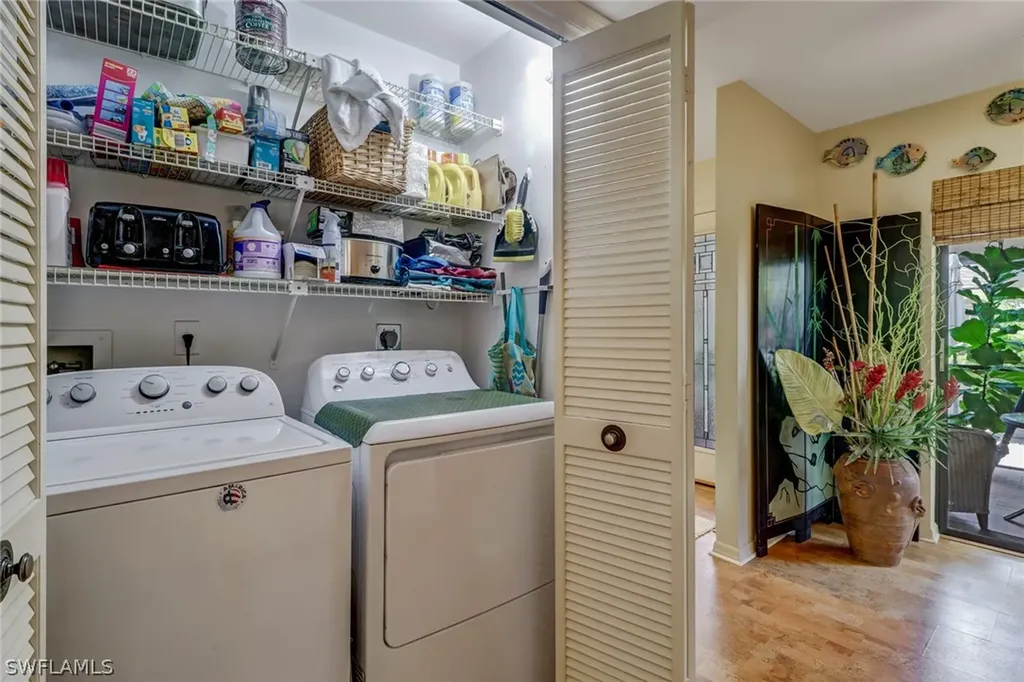 5301 Fox Hollow Drive Naples FL 34104