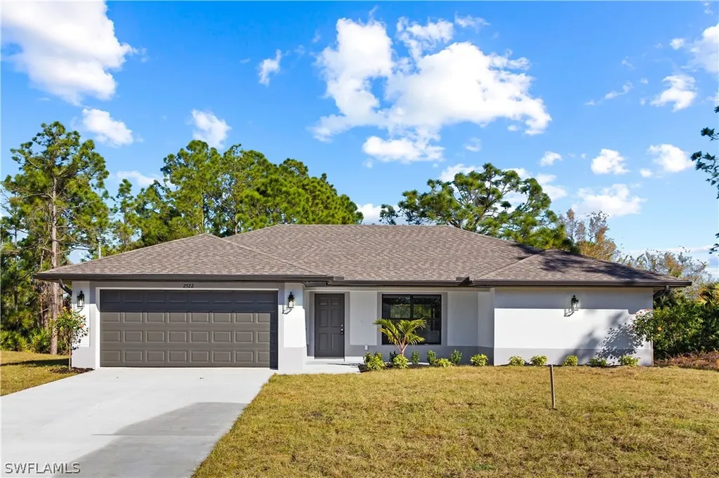 2703 49th Street SW Lehigh Acres FL 33976
