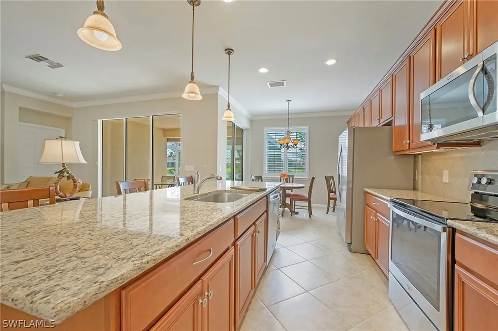 28041 Quiet Water Way Bonita Springs FL 34135