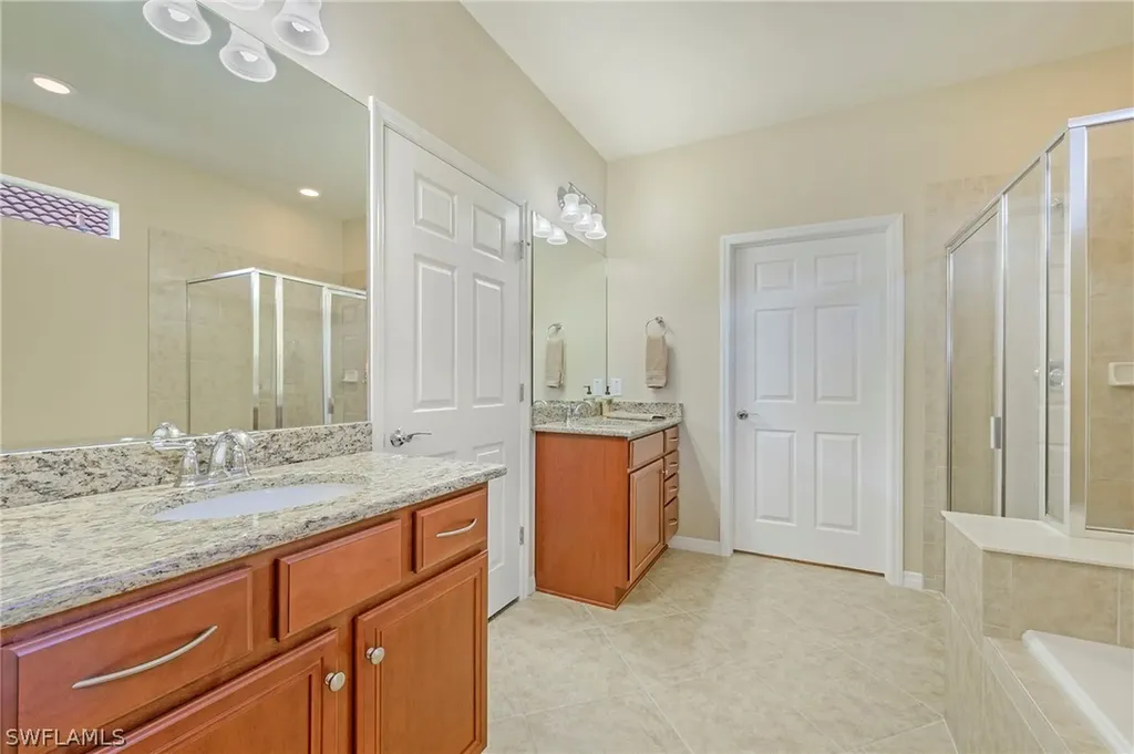 28041 Quiet Water Way Bonita Springs FL 34135