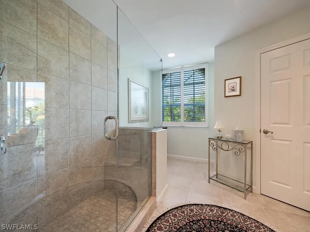 8420 Abbington Circle Naples FL 34108