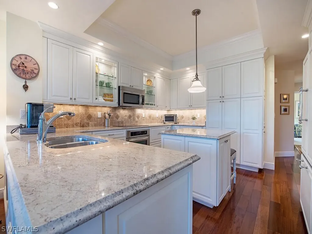 8420 Abbington Circle Naples FL 34108
