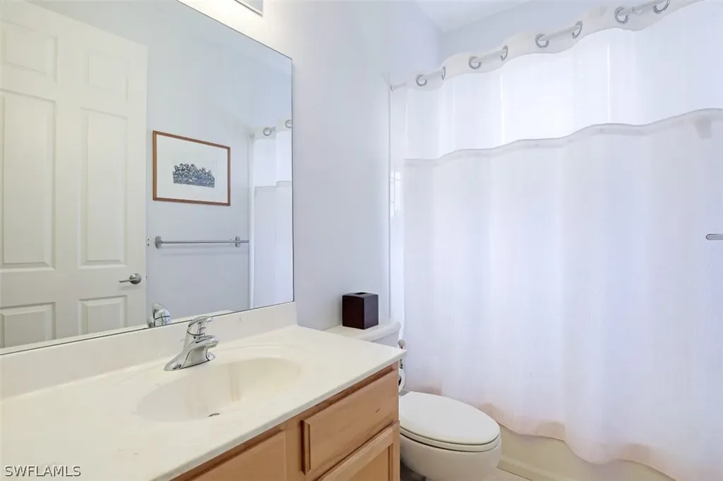 7920 Leicester Drive Naples FL 34104
