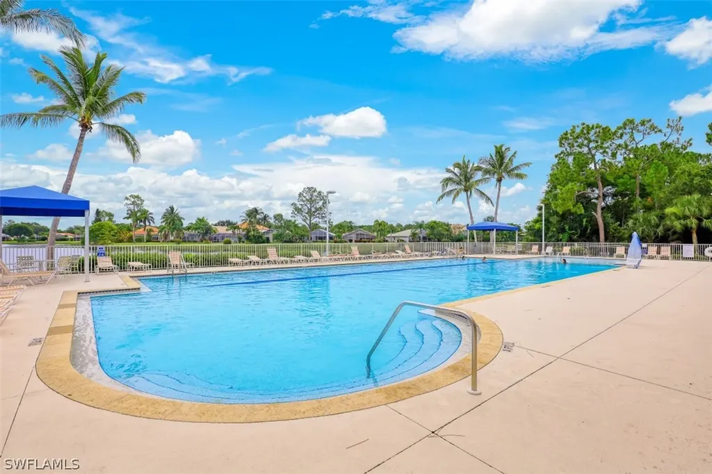 7920 Leicester Drive Naples FL 34104