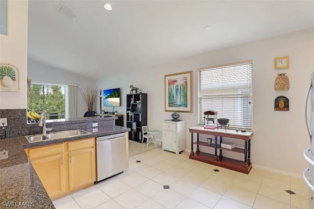 7920 Leicester Drive Naples FL 34104