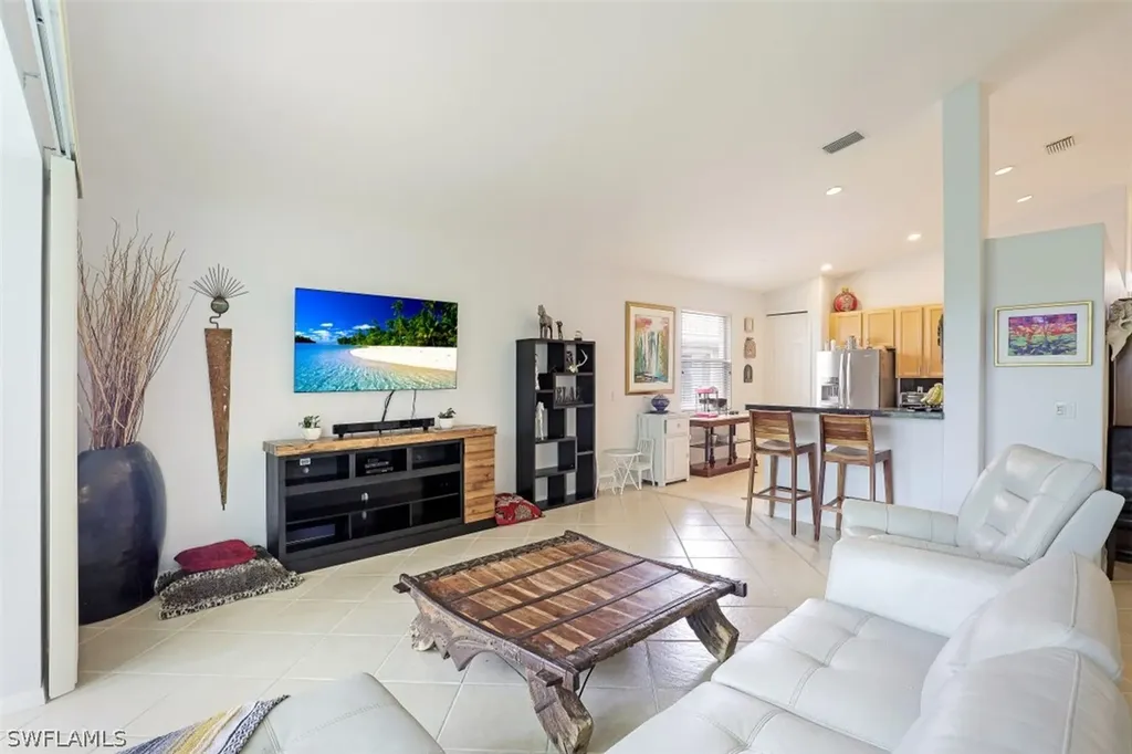 7920 Leicester Drive Naples FL 34104
