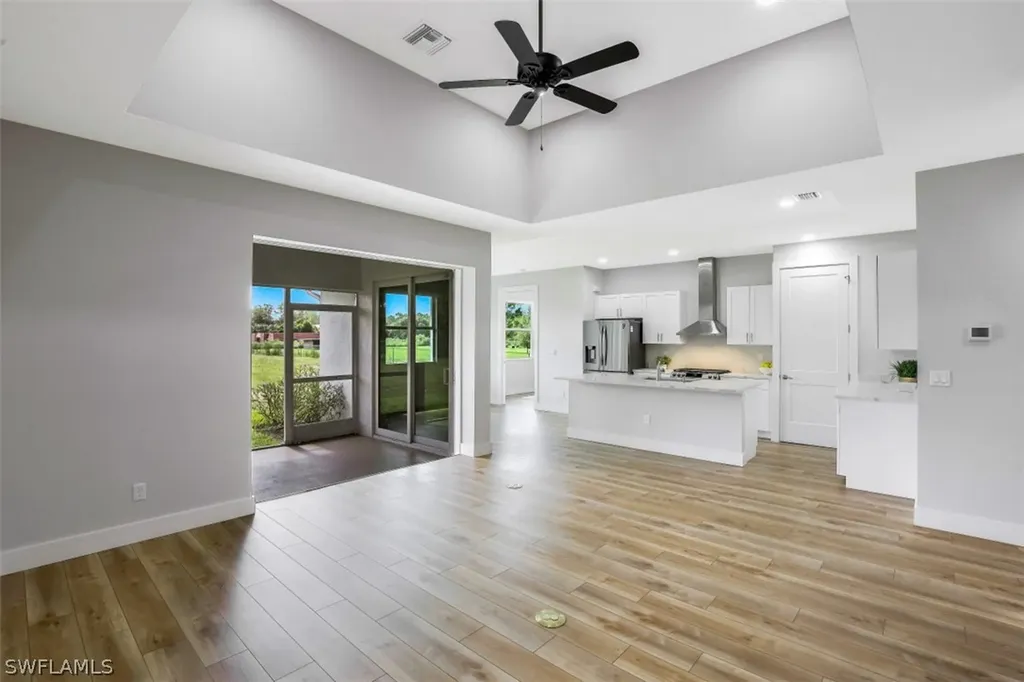 712 25th Street SW Naples FL 34117