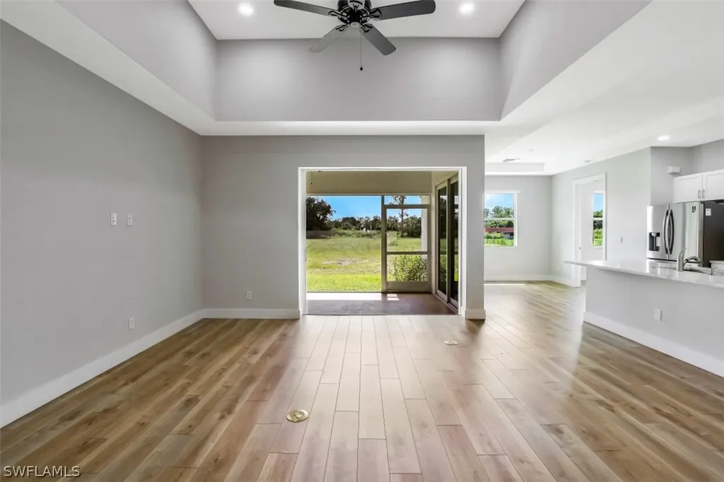712 25th Street SW Naples FL 34117