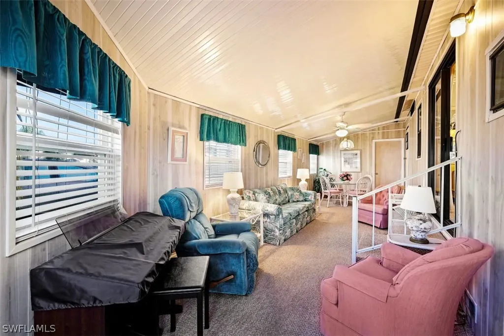 19681 Summerlin Road Fort Myers FL 33908