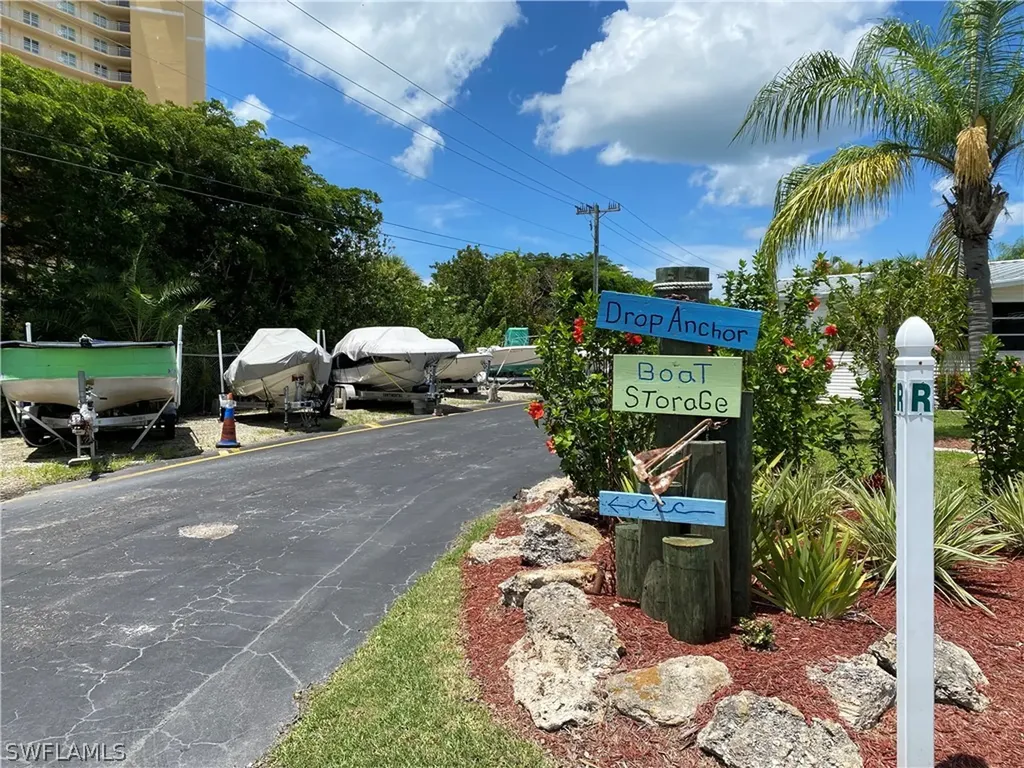 19681 Summerlin Road Fort Myers FL 33908