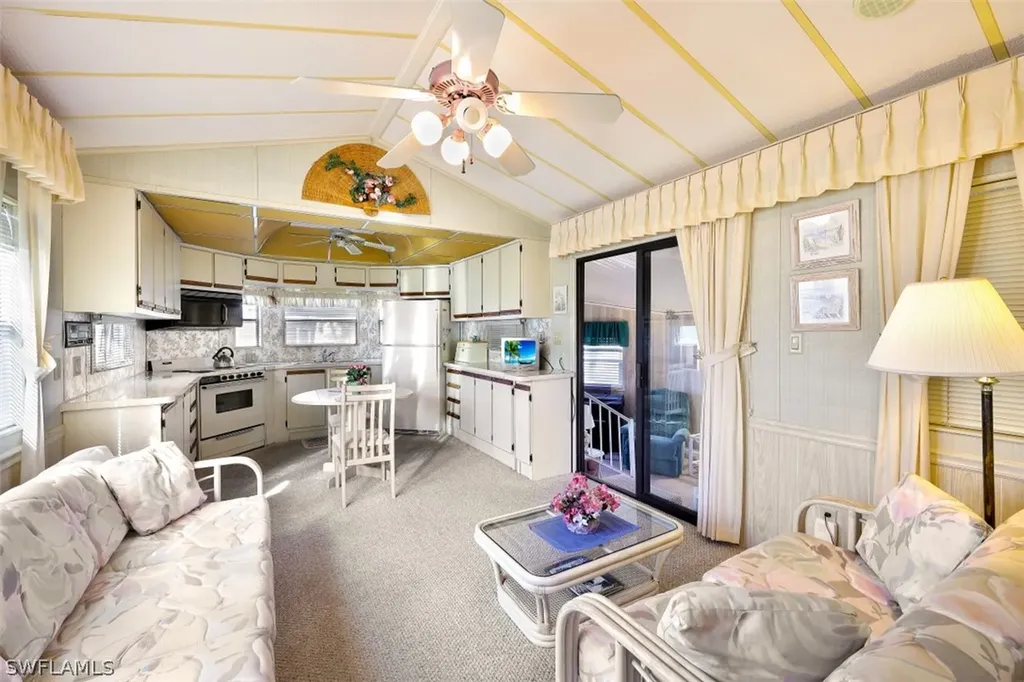 19681 Summerlin Road Fort Myers FL 33908