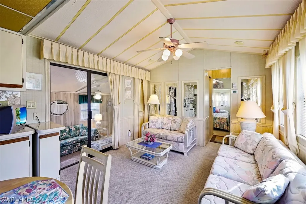 19681 Summerlin Road Fort Myers FL 33908