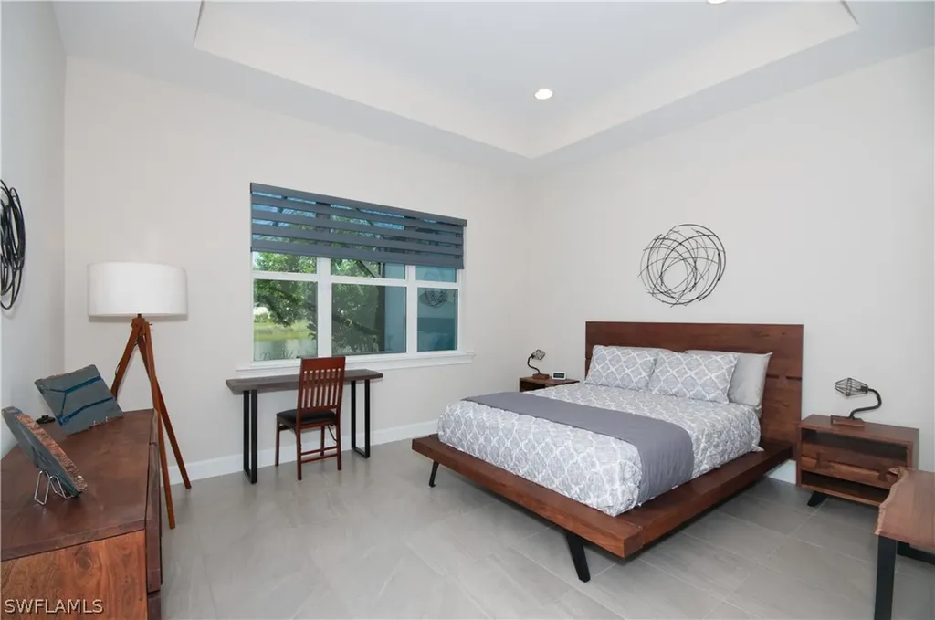 5827 Haiti Drive Naples FL 34113