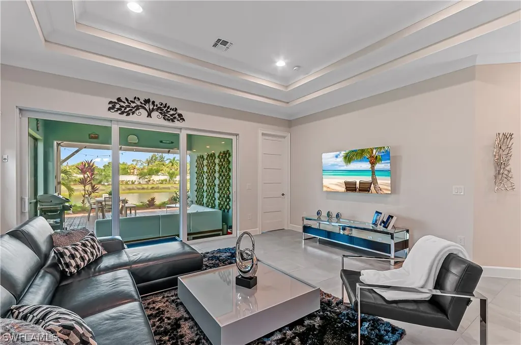 5827 Haiti Drive Naples FL 34113