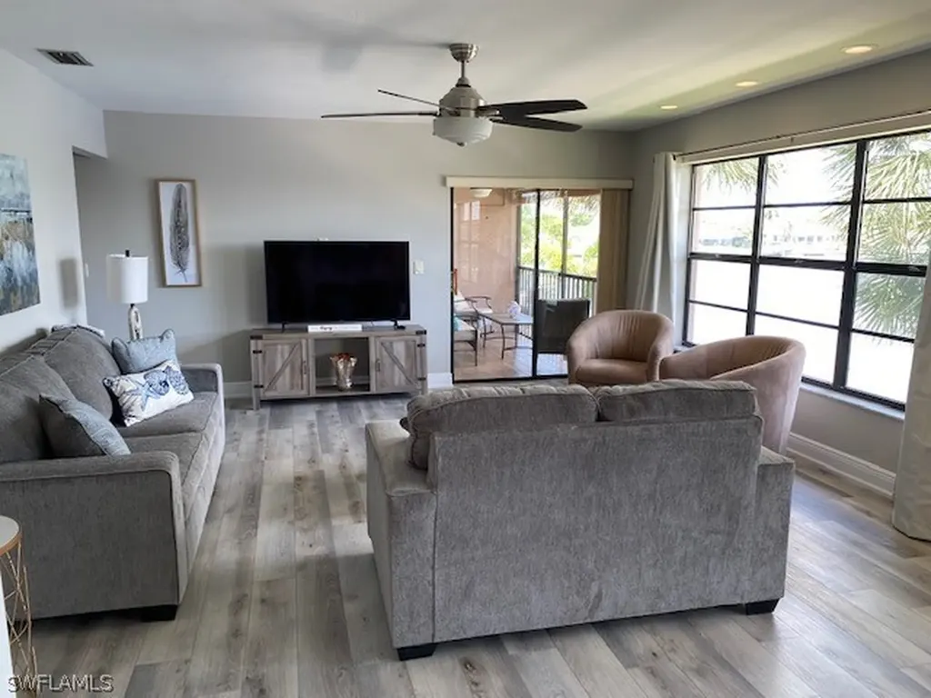 131 SW 47th Terrace Cape Coral FL 33914