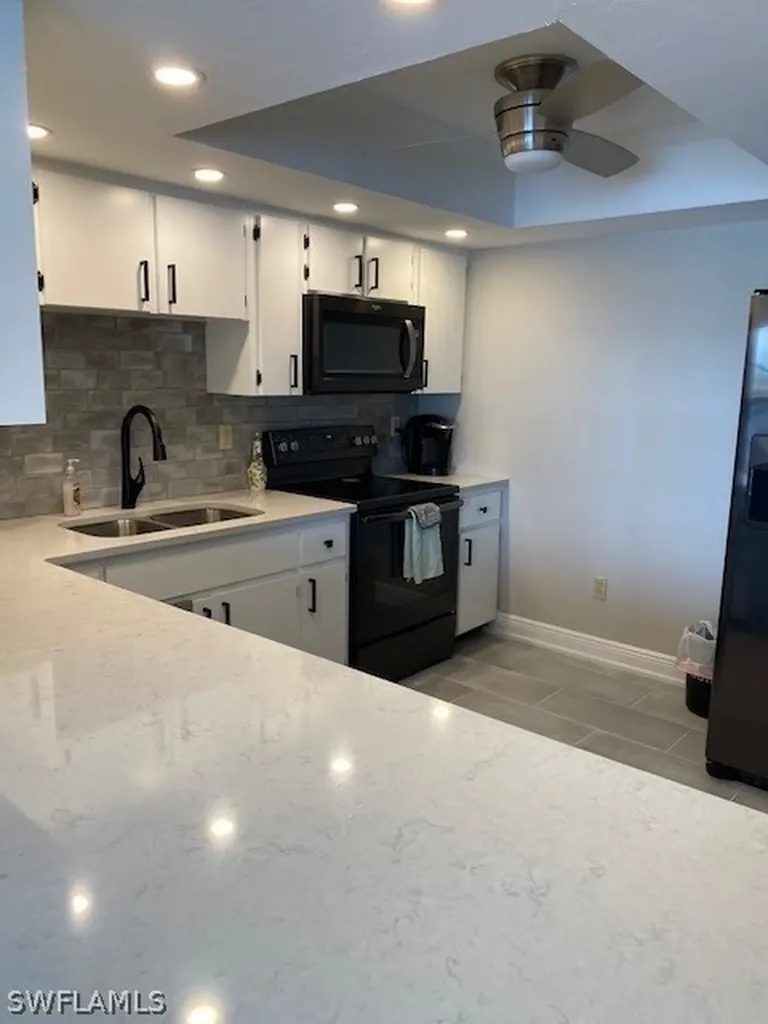 131 SW 47th Terrace Cape Coral FL 33914