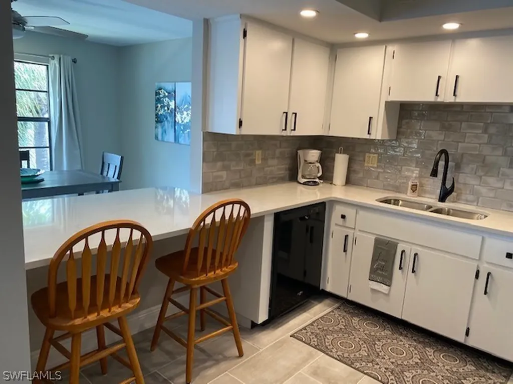 131 SW 47th Terrace Cape Coral FL 33914