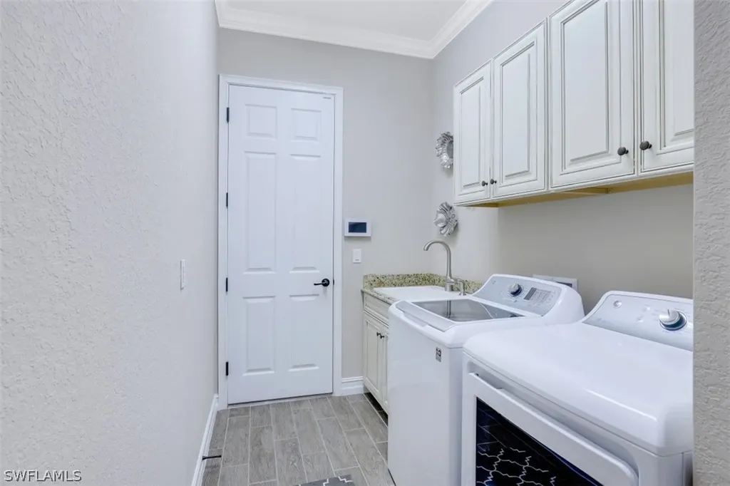 28667 Lisburn Court Bonita Springs FL 34135