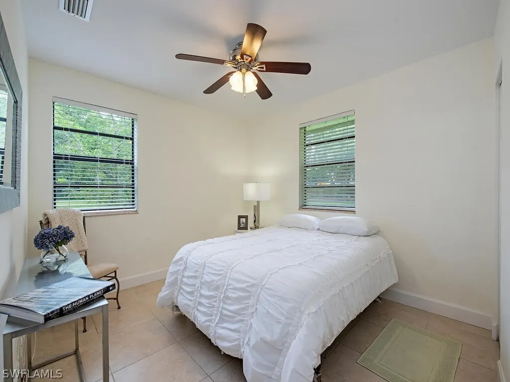 1275 8th Avenue N Naples FL 34102